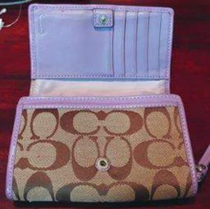 Coach Bags - Coach Tan, Brown, & Purple Wallet Coach Bags - Coach Tan, Brown, & Purple Wallet